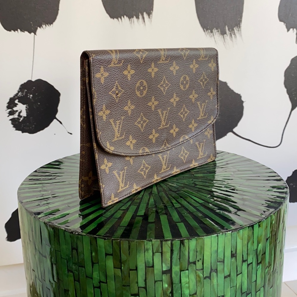 Louis Vuitton Envelope Clutch